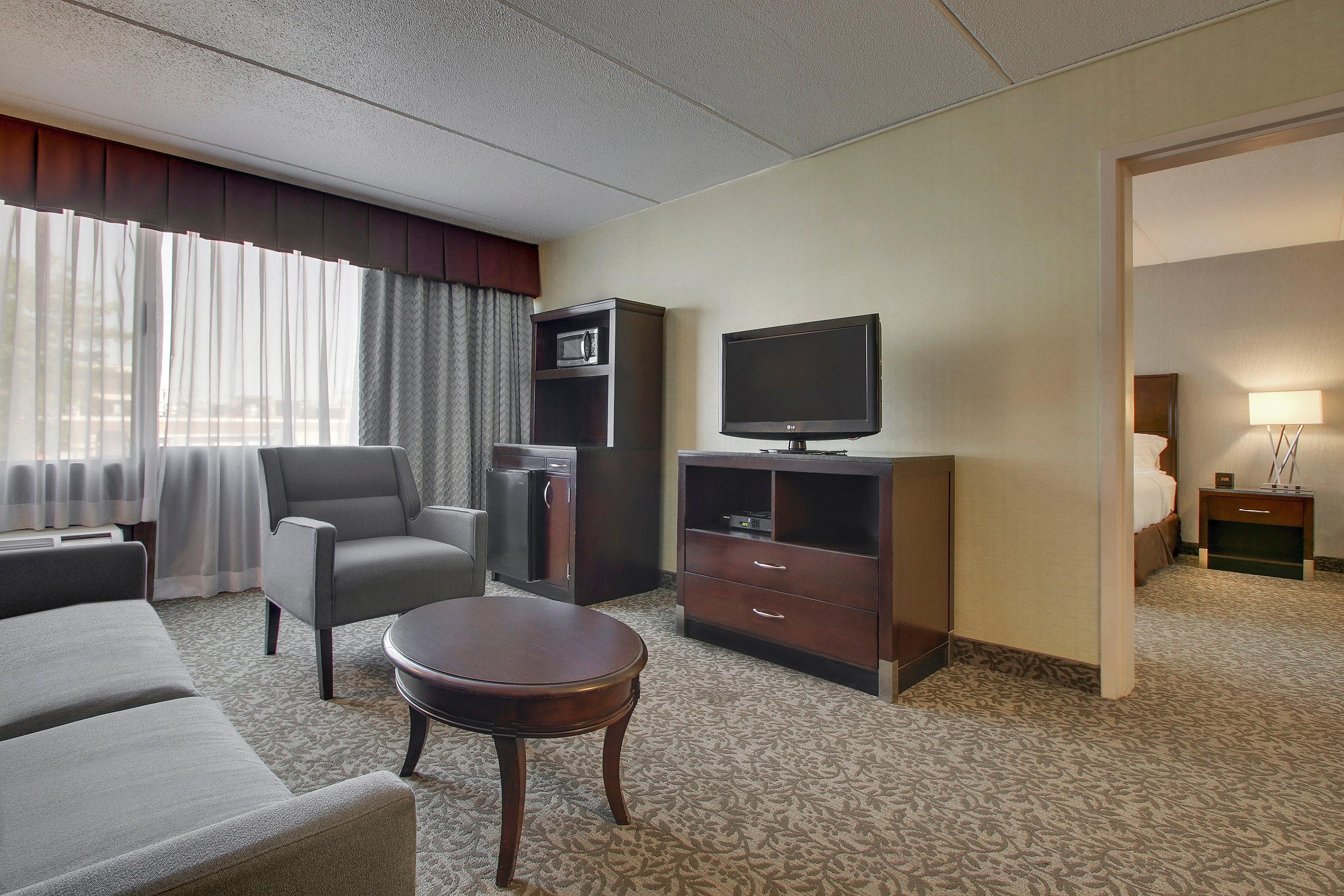 Holiday Westbury-long Island By Ihg Hotel 3*